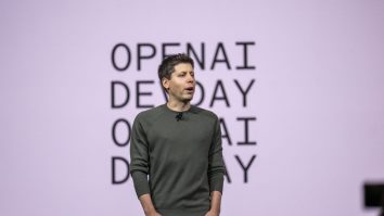 Siri și Alexa au concurență: OpenAI vrea să dezvolte și asistenți vocali