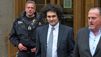 Sam Bankman-Fried a fost condamnat la 25 de ani de închisoare