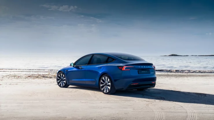 Musk spunea că mașinile Tesla vor crește în valoare, dar s-a întâmplat contrariul. Cota de piață a scăzut la 55%