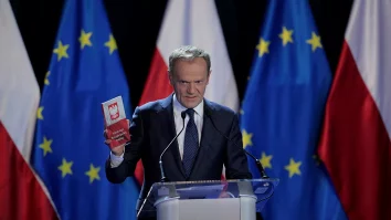Europa trebuie să se pregătească pentru un război iminent, avertizează Donald Tusk