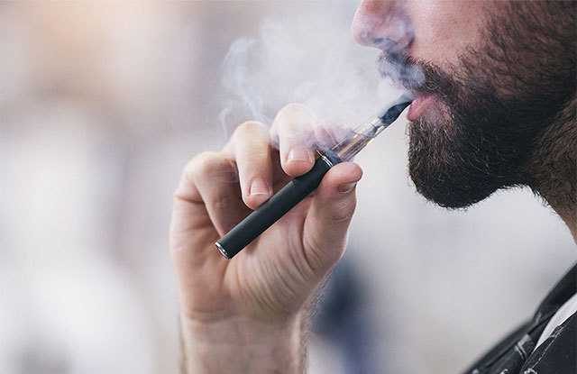 Asociația Industriei de Vaping solicită respingerea propunerii PL-x nr. 174/2024 de modificare a legii 349/2002, care propune dublă legiferare și înrăutățește situația fumătorilor din România  