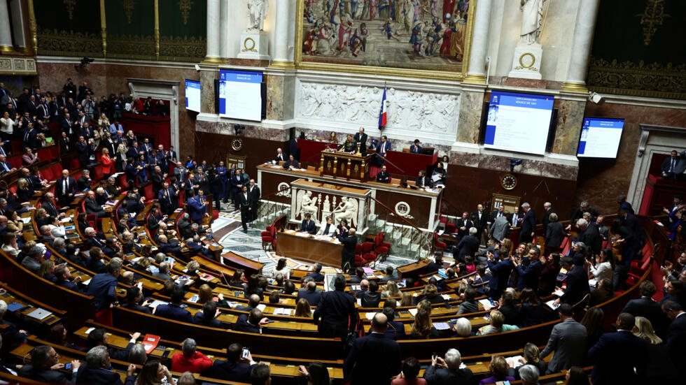 Macron obține mână liberă în Parlament pentru Ucraina. Deputații francezi au votat Acordul de Securitate