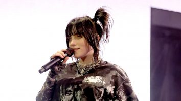 VIDEO. Billie Eilish, apariție surpriză la Coachella. Artista a urcat pe scenă alături de Lana Del Rey