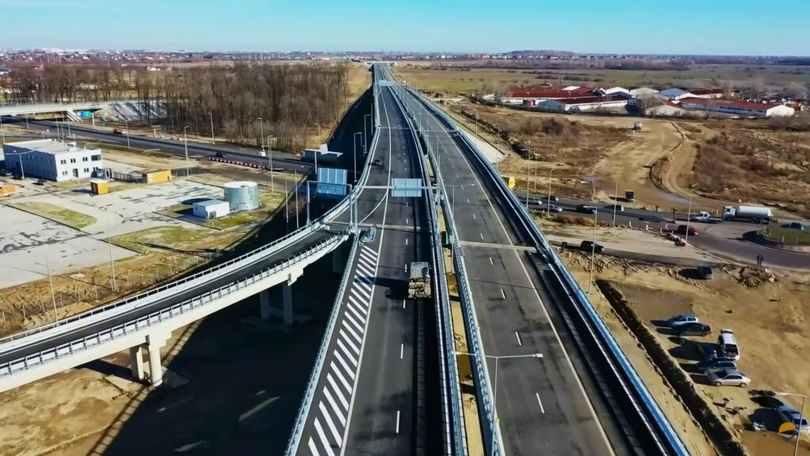 Termenul contractual pentru deschiderea Autostrăzii București este aprilie 2024, dar nu va fi respectat. Ionuț Ciurea: „Unele pasaje ori nu sunt începute, ori sunt într-un stadiu incipient”