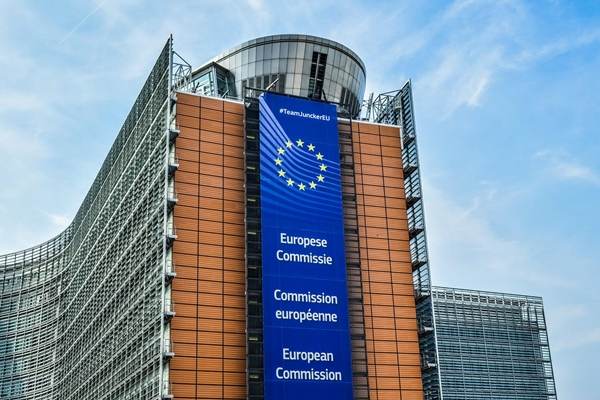 Comisia Europeană dă 2,5 miliarde euro întreprinderilor românești. Cum va fi acordat ajutorul