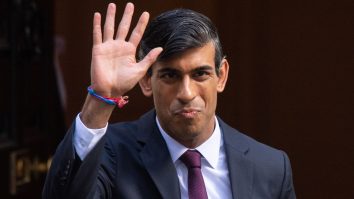 Rishi Sunak, premierul Marii Britanii, a confirmat, într-un apel cu Netanyahu, sprijinul țării pentru securitatea și stabilitatea Israelului în regiune