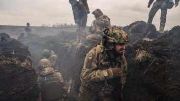 Ucraina primeşte ajutor din Europa şi SUA. S-a ajuns la „un consens” între Casa Albă şi liderii Congresului