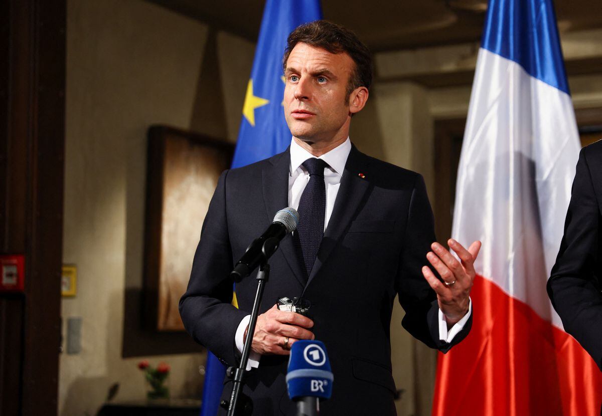 Macron le-a cerut lui Biden și Scholz să nu excludă trimiterea de trupe în Ucraina. Cât de pregătită e Armata franceză?