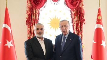 Președintele turc Recep Tayyip Erdoğan și liderul Hamas, Ismail Haniyeh, s-au întâlnit în Istanbul: „Israelul va plăti într-o zi”