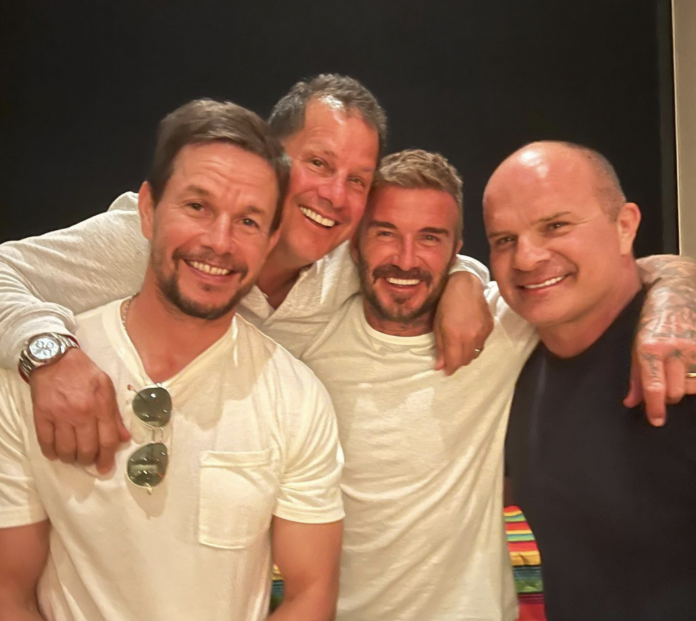 David Beckham îl dă în judecată pe Mark Wahlberg. Care este motivul procesului