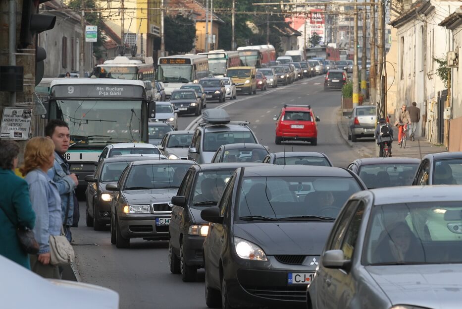 Poți deveni spion în trafic pentru Poliția Rutieră. Cum vor fi amendați cei care încalcă legislația