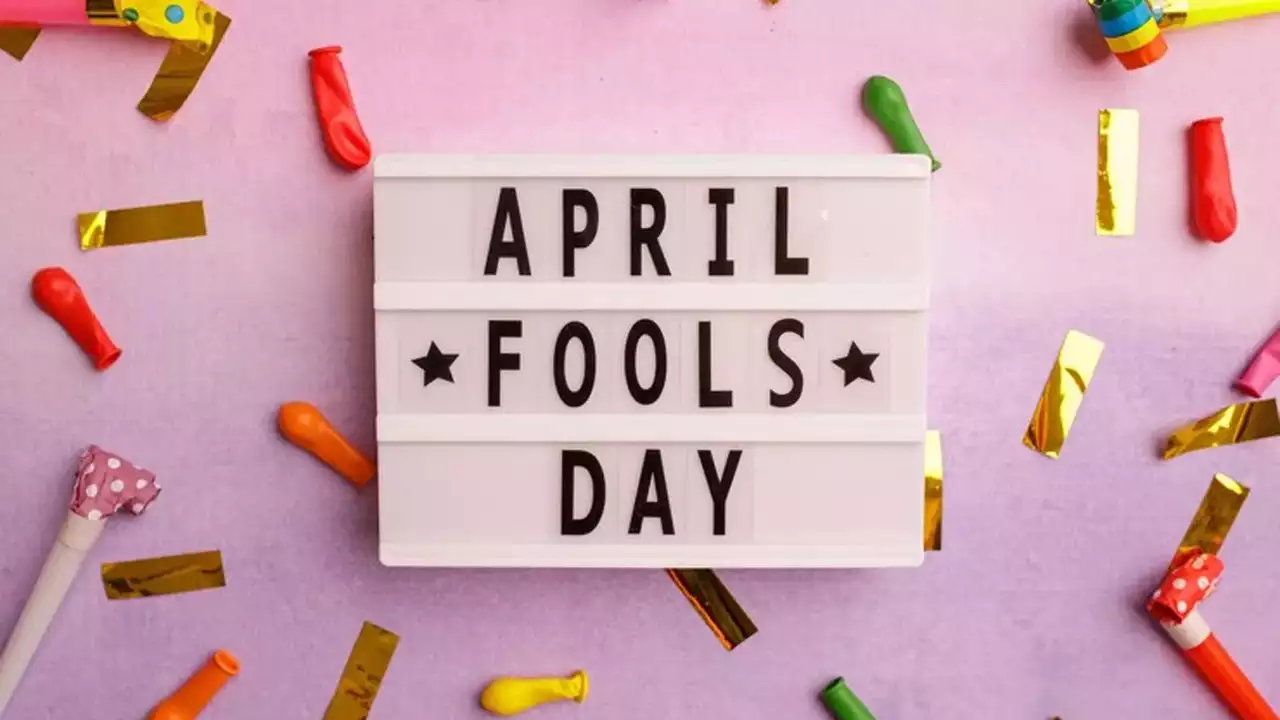 De ce este 1 aprilie considerată Ziua Păcălelilor?