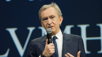 Magnatul Bernard Arnault tocmai a mai pus încă 2 dintre copiii săi în Consiliul de Administrație al LVMH