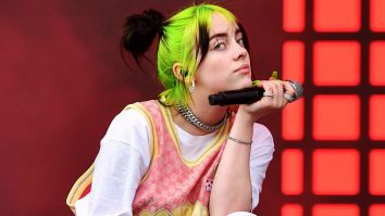 Billie Eilish își îndrumă fanii să o voteze pe Kamala Harris la alegerile prezidențiale din SUA