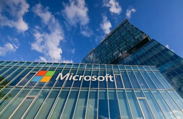 O analiză a SUA acuză Microsoft pentru erorile care au permis hackerilor chinezi să spargă e-mailurile unor înalți oficiali americani