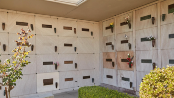 Un bărbat a cumpărat la licitaţie o criptă lângă cea a lui Marilyn Monroe. Ce preț a plătit pentru spațiul funerar