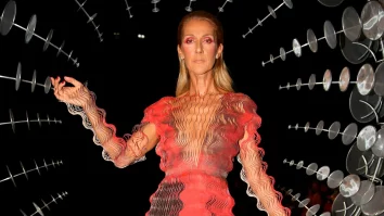 Celine Dione dezvăluie motivul pentru care a ajuns la spital în ziua nunții. Declarațiile cântăreței în noul interviu Vogue