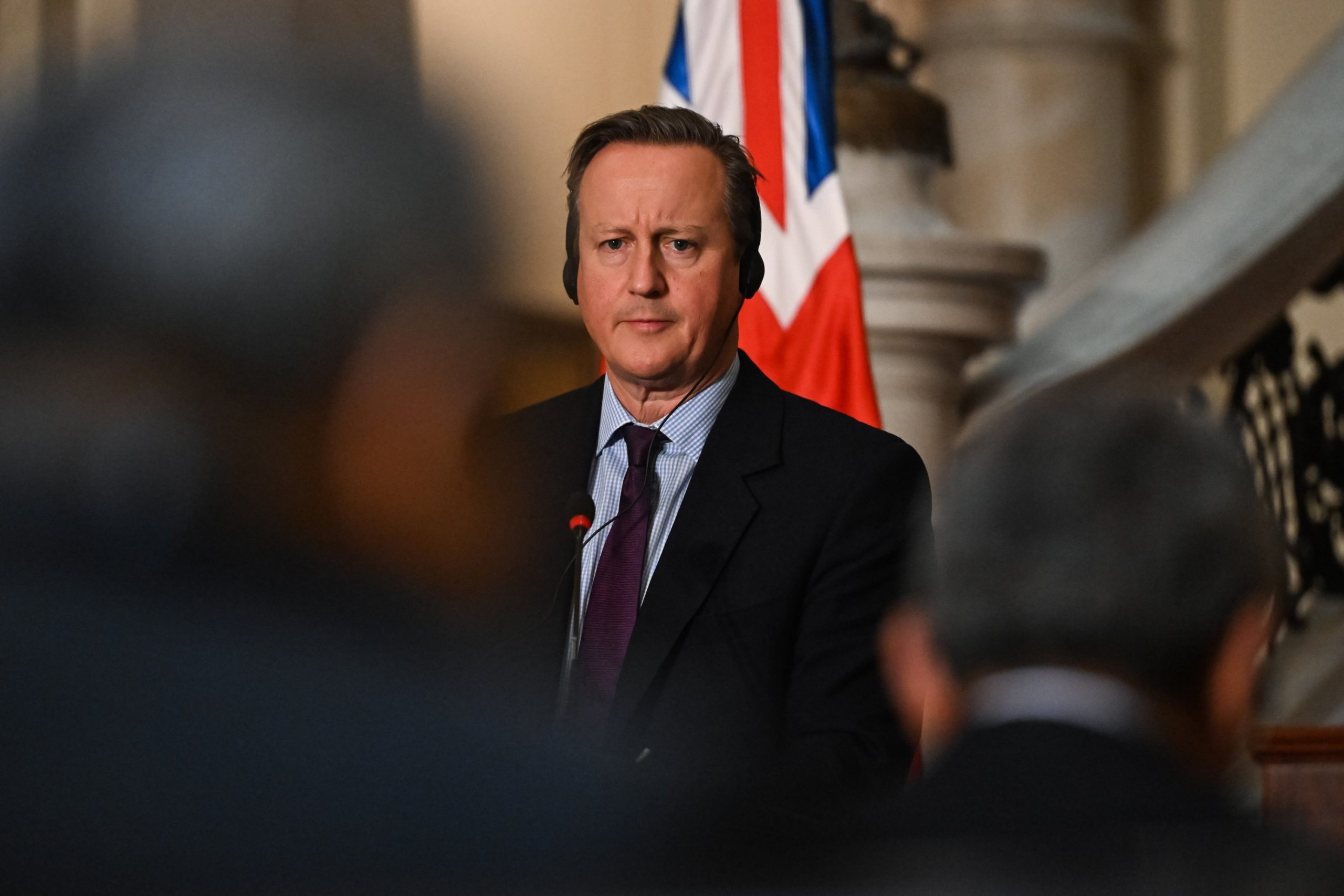 David Cameron se întâlnește cu Donald Trump în Florida înainte de discuțiile cu Blinken