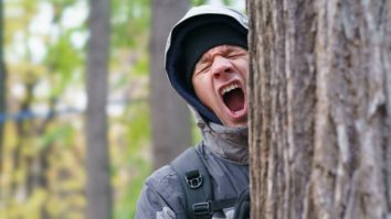 Urlatul în pădure este o nouă ofertă de vacanță. Dacă te simți stresat, poți încerca „Scream Therapy”