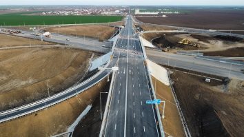 Cât de greu se fac autostrăzile? România a dat în ultimii cinci ani 30 miliarde de lei pe 180 km de autostradă