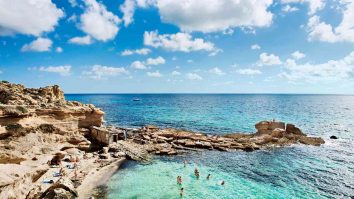 Unde mergi în vacanță? Top destinații însorite la mai puțin de 1.000 euro pe săptămână