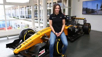 Femeile influențează decizia de cumpărare a unei mașini. Marta Garcia: „Părerea lor e importantă, pentru că aduce o perspectivă esențială asupra nevoilor și preferințelor consumatorilor”