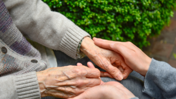 Cum îmbunătățești calitatea vieții la bătrânețe? Slăbirea mușchilor ne poate afecta capacitatea de a ne desfășura activitățile zilnice