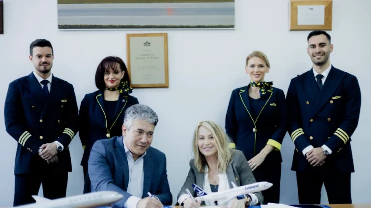 Aeronava TAROM care îi va duce pe sportivii români la Jocurile Olimpice poartă numele „Nadia Comăneci”