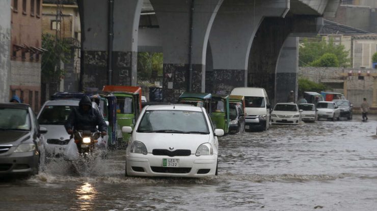 Pakistanul este afectat de ploi neobișnuit de puternice. Cel puțin 39 de persoane au fost ucise