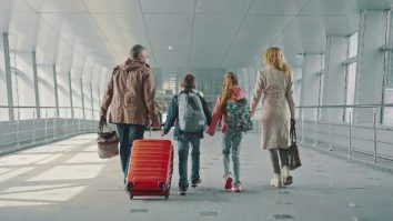 Românii nu mai vor să plece în străinătate pentru a munci. Care sunt motivele pentru care alegeau altă țară