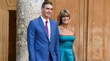 Pedro Sánchez ia în calcul demisia. Soția Premierului spaniol este anchetată pentru presupus trafic de influență