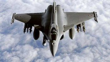 Serbia se îndepărtează de Rusia şi urmează să cumpere 12 avioane de luptă franceze Rafale