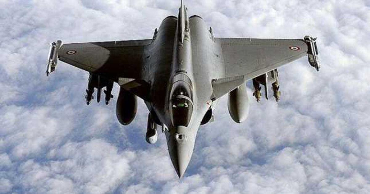 Serbia se îndepărtează de Rusia şi urmează să cumpere 12 avioane de luptă franceze Rafale