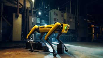 Spot, câinele robot de la Boston Dynamics, poate stinge incendii