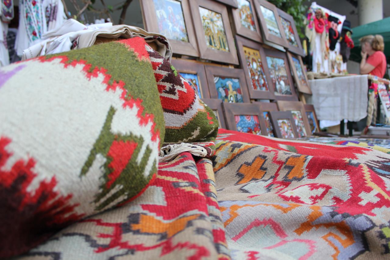 Unde mergi azi? La Muzeul Național al Țăranului Român poți participa la Târgul „100 de Tradiții Românești”