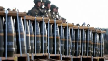 Kievul primește 61 de miliarde de dolari din SUA. Sergiu Mișcoiu: „Fără ajutorul SUA, Ucraina era condamnată să piardă”