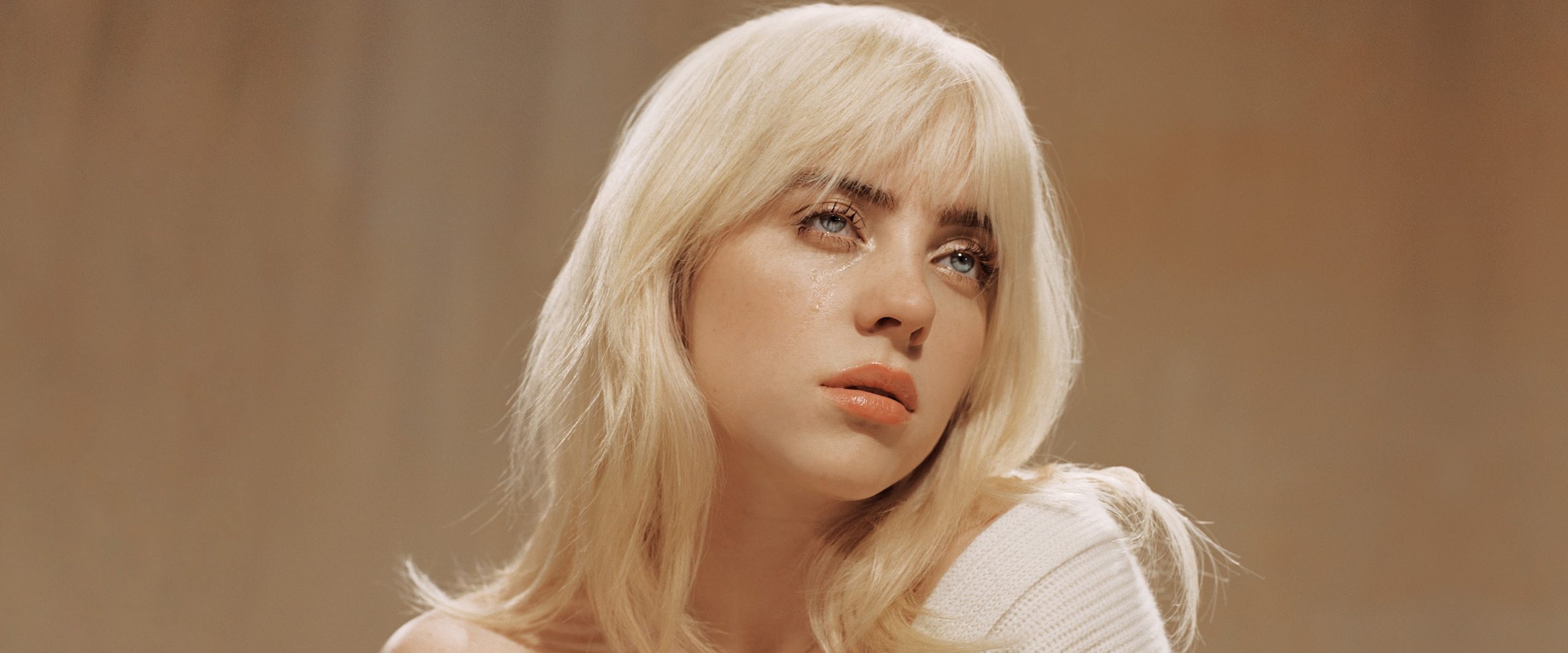 Billie Eilish și Nicki Minaj cer oprirea utilizării „prădătoare” a Inteligenței Artificiale în industria muzicală