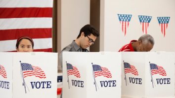 Tinerii din Estul Europei se radicalizează. Ce convingeri politice are Gen Z