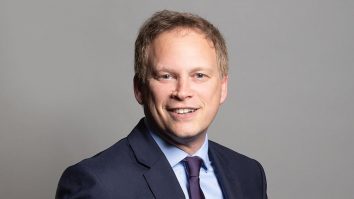Grant Shapps: „Cine nu e în NATO, să intre”. Ministrul britanic al Apărării cere extinderea Alianței Nord Atlantice