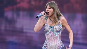 Dave Grohl o acuză pe Taylor Swit de playback. Reacția artistei