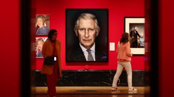 Expoziție la Londra. Vezi fotografii inedite ale membrilor Familiei Regale Britanice din ultimii 100 de ani