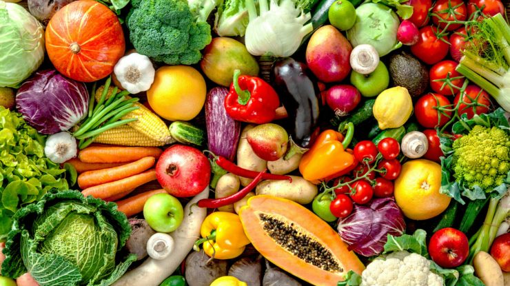 STUDIU. O dietă bogată în legume ar putea încetini evoluţia cancerului de prostată