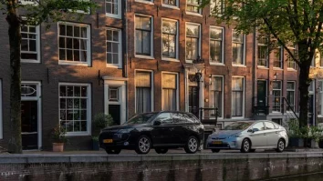 Un loc de parcare din Amsterdam se vinde cu 500.000 de euro. Cum se justifică prețul