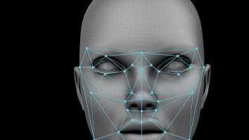 Inteligența Artificială face și erori. Un sistem de recunoaștere facială a identificat o femeie nevinovată drept hoață