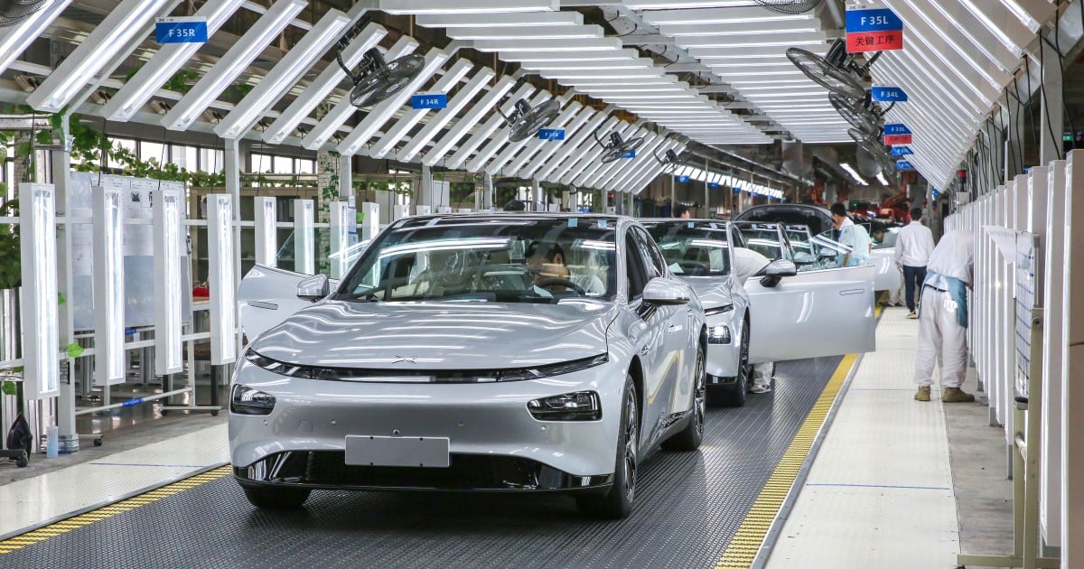 Biden crește taxele pentru E.V.-urile fabricate în China. Răspunsul Beijingului
