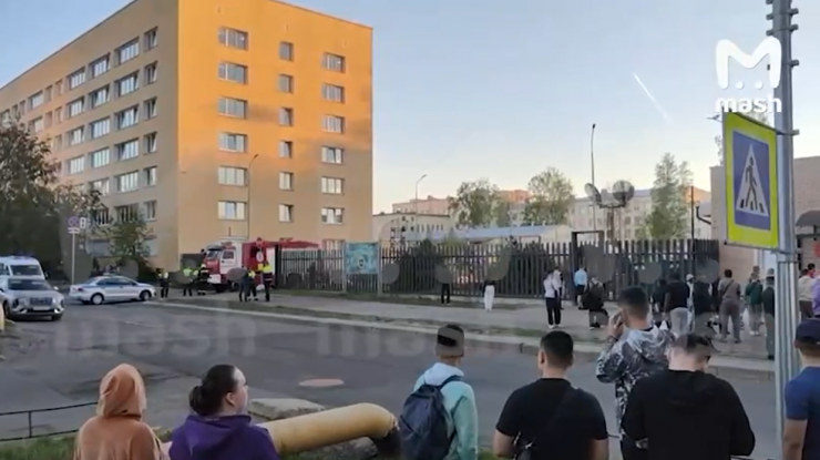 VIDEO. O explozie a avut loc la Academia Militară de Comunicații din Sankt Petersburg. 7 persoane au fost rănite