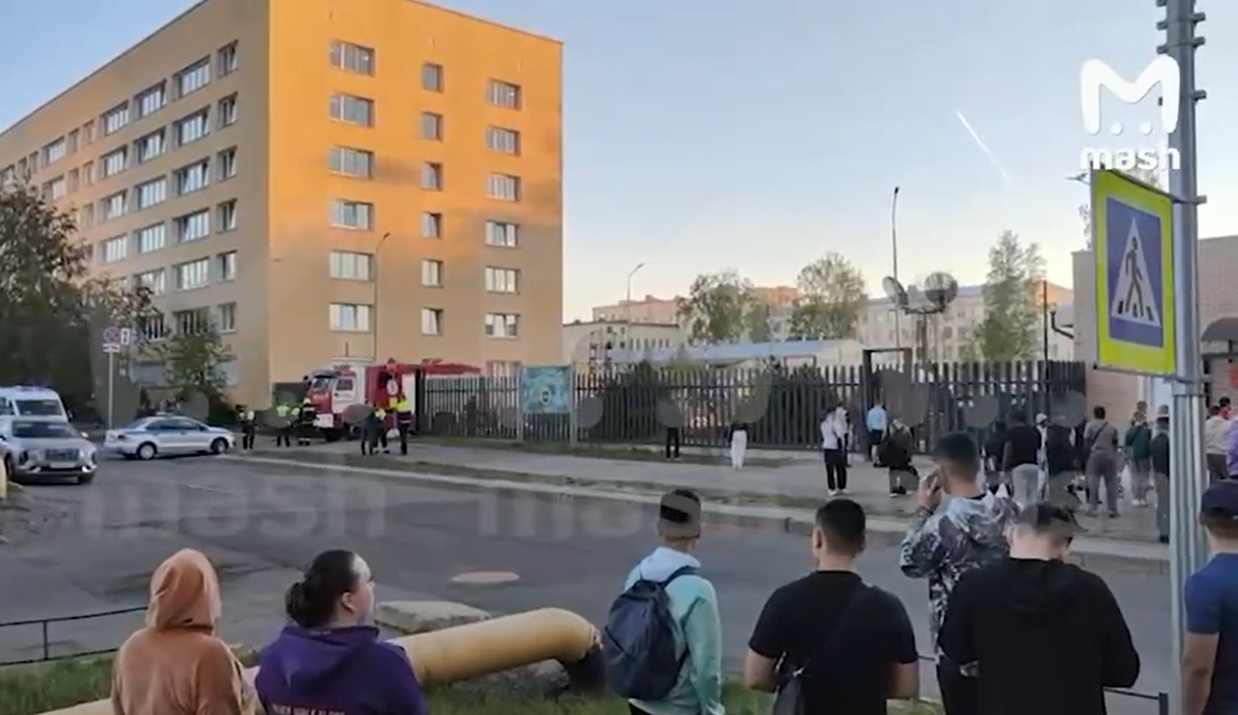 VIDEO. O explozie a avut loc la Academia Militară de Comunicații din Sankt Petersburg. 7 persoane au fost rănite