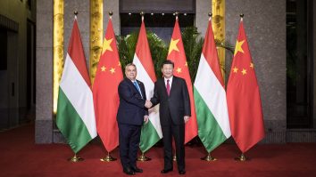 Turneul european al președintelui Xi Jinping s-a terminat în Ungaria. Ce îi lasă președintele chinez lui Orban
