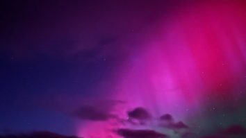 VIDEO. O furtună solară amenință Pământul. Aurora Boreală va fi vizibilă în Regatul Unit