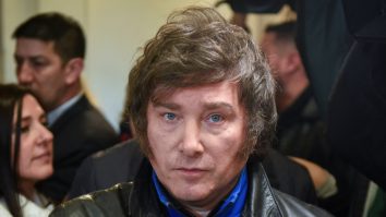 Președintele Argentinei l-a acuzat de corupție pe Premierul Spaniei, amplificând conflictul dintre cele două țări